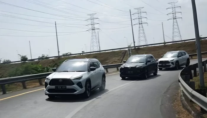 Petualangan Mengguncang: Uji Coba Yaris Cross Hybrid di Gunung Bromo