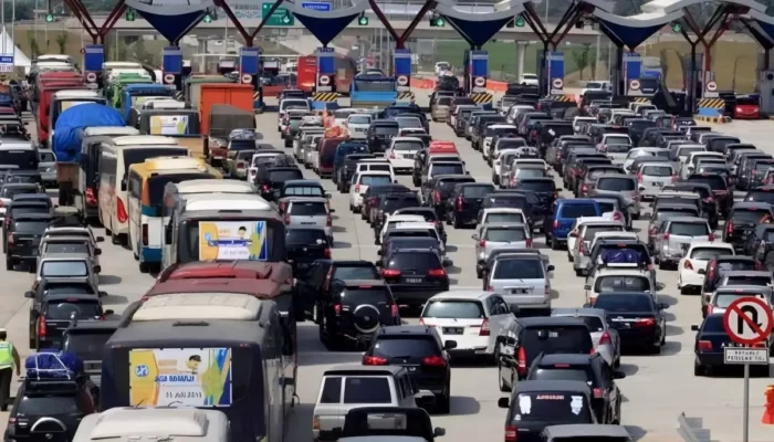 Rencana Liburan 2023: Jangan Lewatkan Nomor Penting Ini Saat Traveling!