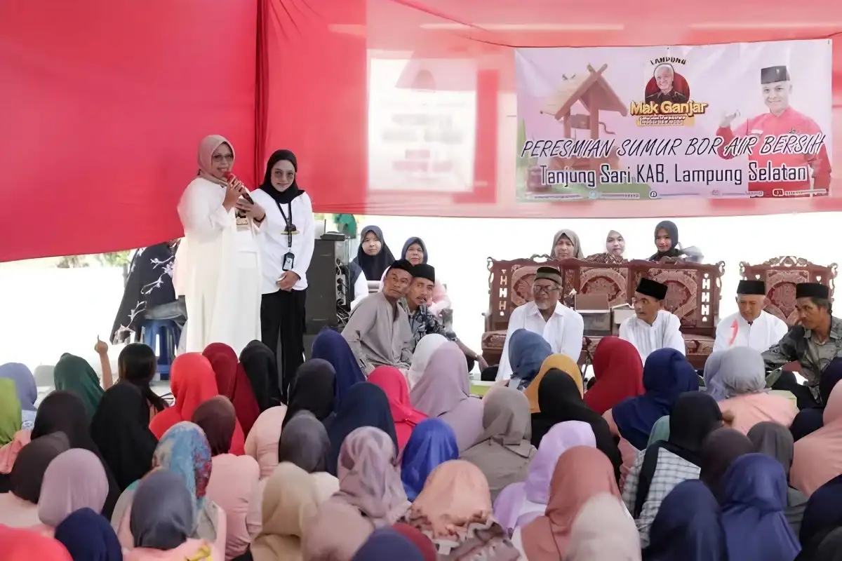 Sumur Bor Sukarelawan Mak Ganjar, Solusi Kebutuhan Air Bersih di Lampung