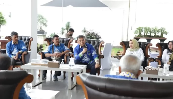 Transformasi Fitopatologi dalam Audiensi Seminar Ilmiah Nasional: Wakil Rektor PKTIK Unila Memimpin Kongres Perhimpunan Fitopatologi