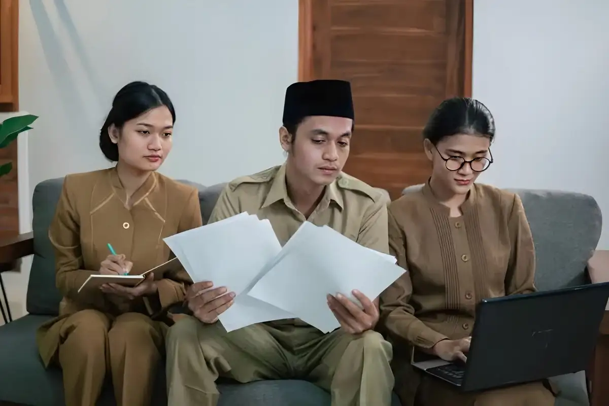 Transformasi Honorer Menjadi PNS Part-Time Inilah Panduan Melamar, Jam Kerja Fleksibel, dan Besaran Gaji yang Menarik