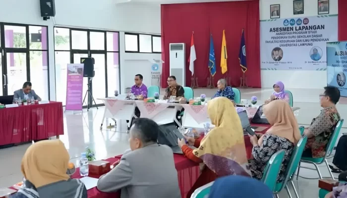 Unila Melangkah Maju: Asesmen Lapangan Prodi PGSD FKIP Bersama Tim Asesor Lamdik