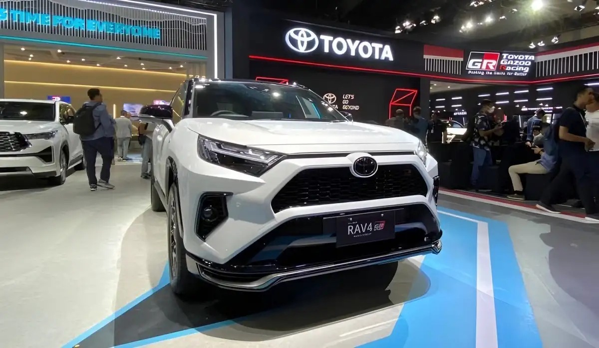 Auto2000 Tebar Promo, Simak Daftar Harga Toyota Agustus 2023