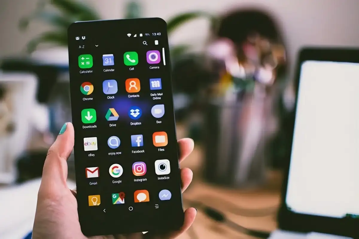 Cara mencegah aplikasi menggunakan data latar belakang di ponsel Android