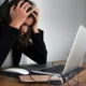 Cara menghemat baterai laptop biar tetap awet, nonaktifkan fitur yang tidak perlu