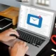Cara menghentikan bombardir email yang mengganggu