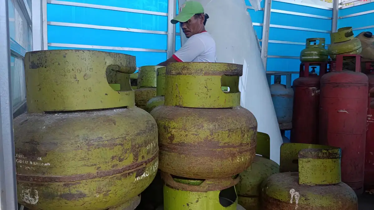 Diduga Efek Rencana Tertibkan Pembelian Elpiji Subsidi, Warganet Ramai-ramai Jual Tabung Gas 3 Kg
