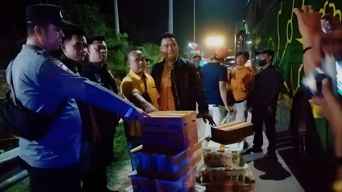 Dikirim ke Jakarta, Polisi Gagalkan Penyelundupan Ratusan Burung Dilindungi Asal Way Kanan di Tol Terbanggi Besar