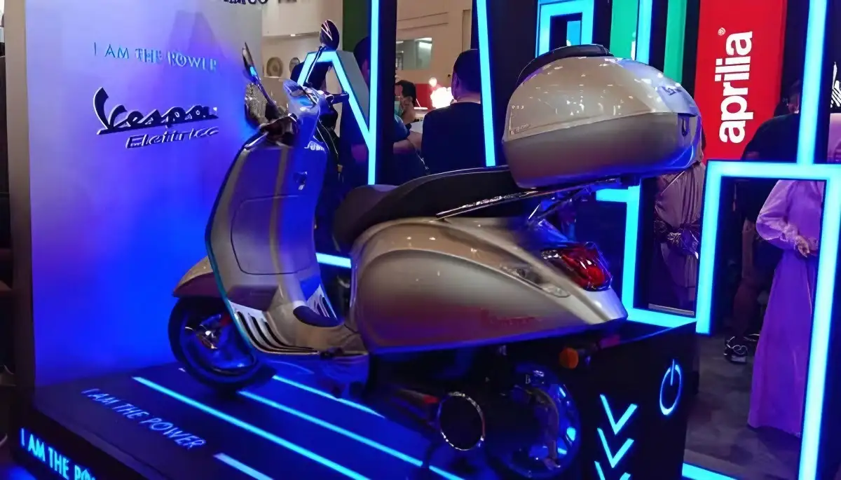 Intip Skema Cicilan Vespa Elettrica, Harga Rp198 Juta!