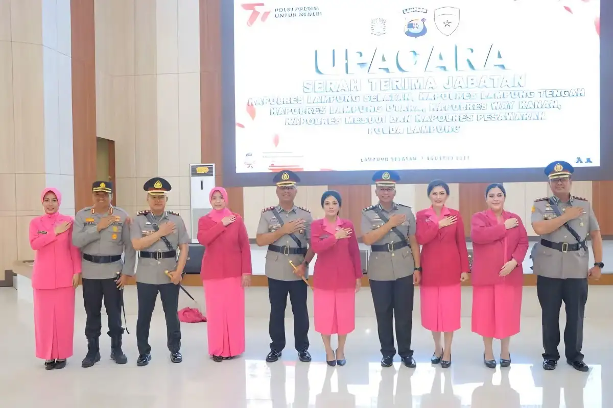 Kapolres Lampung Selatan, Lampung Utara, Lampung Tengah, Way Kanan, Pesawaran, dan Mesuji Resmi Diserahterimakan