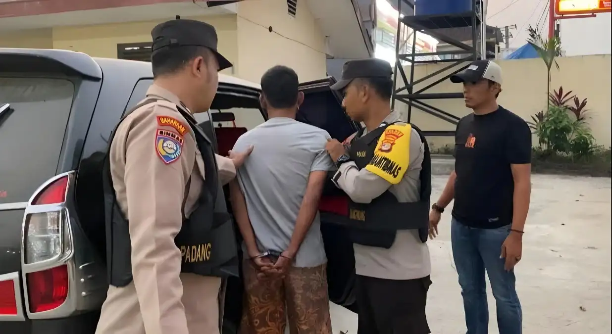Kepergok Curi Motor di Gisting, Pria Asal Bandar Negeri Semoung ini Babak Belur Dihajar Warga