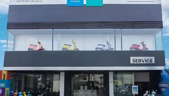Memanfaatkan Kemajuan Ekonomi: Piaggio Hadirkan Diler Motoplex Terbaru di Madiun 2 Manfaatkan Perkembangan Ekonomi, Piaggio Buka Diler Motoplex Di Madiun