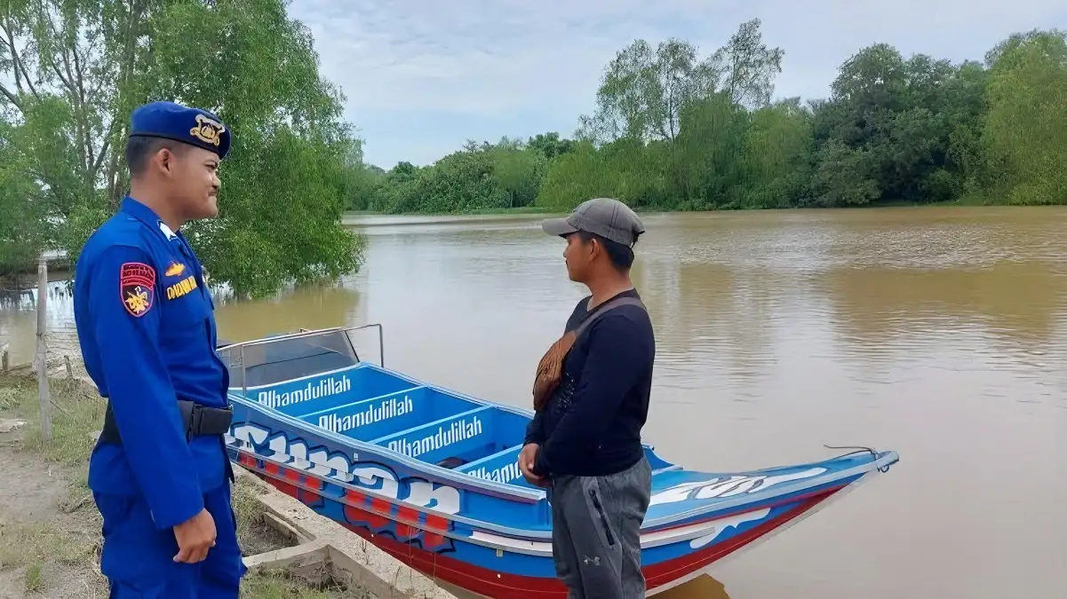 Patroli Binmas Air, Para Motoris Speed Boat di Rawajitu Timur Tulang Bawang Diminta Utamakan Keselamatan