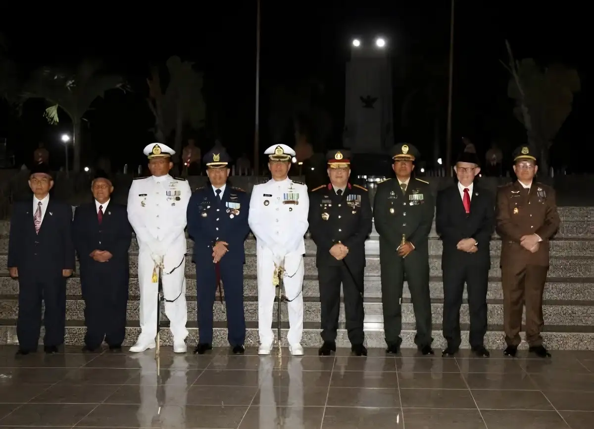 Pemprov Lampung Gelar Apel Kehormatan dan Renungan Suci HUT RI ke-78 di Taman Makam Pahlawan, Bandar Lampung