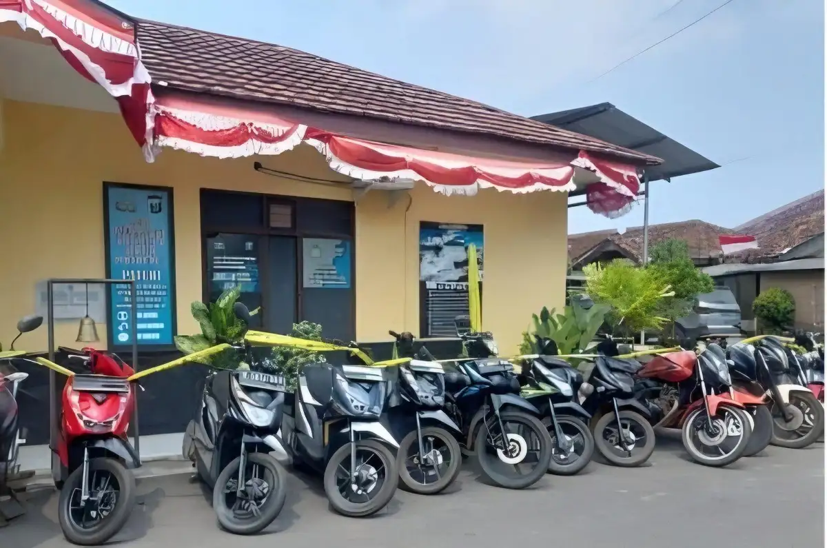 Pencuri Utama Gagal Ditangkap, Polsek Sukarame Sita 12 Motor Curian Saat Ciduk Penadah di Melinting Lampung Timur