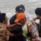 Terseret Ombak Pantai Keramat Suak Sidomulyo Lampung Selatan, Santri dan Guru Ponpes Mambaul Hikam Meninggal