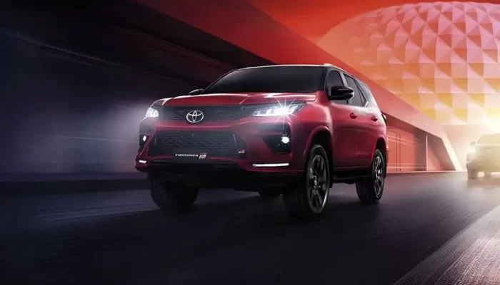 Performa Lebih Garang! Toyota Rilis Varian Terbaru Fortuner GR Sport 2 Toyota Beri Penyegaran Fortuner GR Sport, Makin Bertenaga