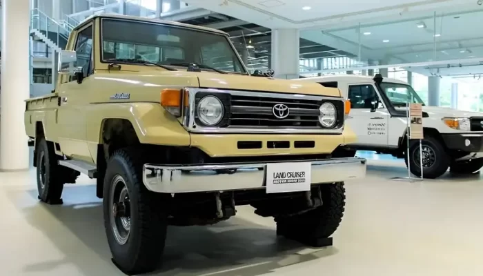 Transformasi Segar Toyota Land Cruiser 70 Series: Sentuhan Modern yang Memukau! 2 Toyota Segarkan Tampilan Land Cruiser 70 Series, Makin Modern!