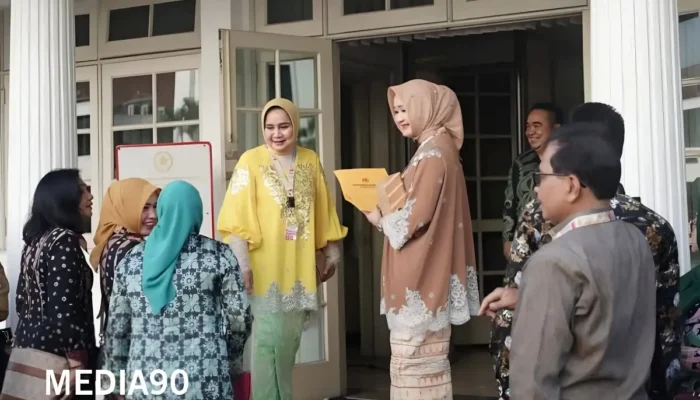 Partisipasi Ketua Dekranasda Lampung, Riana Sari dalam Pameran Kriyanusa 2023 di JCC Jakarta