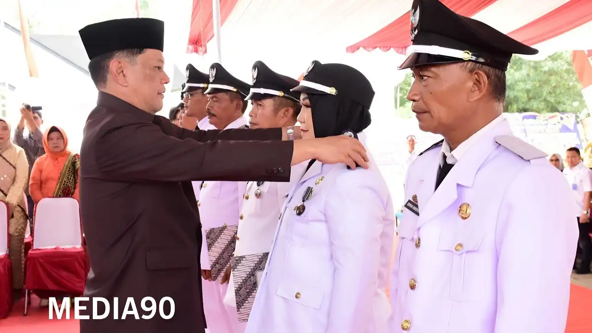 Pj Bupati Tulangbawang Barat Lantik 9 Kepala Tiyuh, ini Nama-Namanya