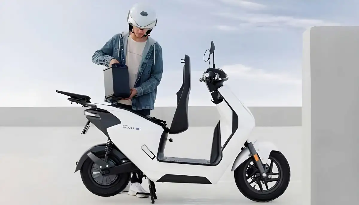 Spesifikasi Dan Harga Honda EM1 E 2023, Motor Listrik Setara 50cc
