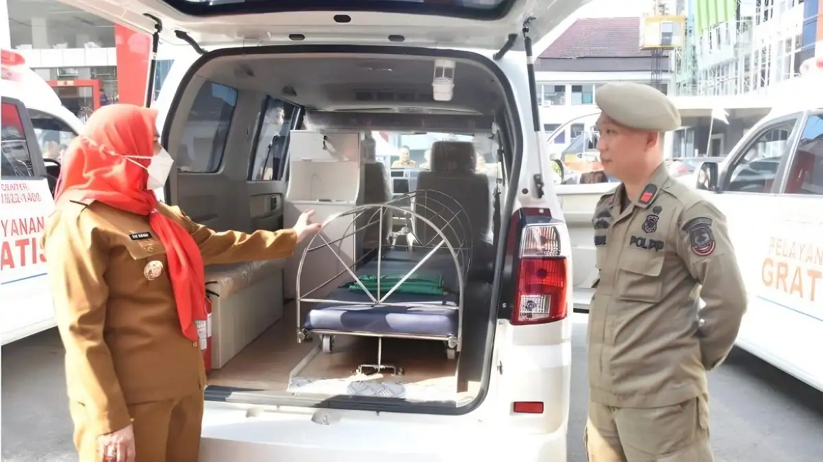 Tingkatkan Pelayanan Masyarakat, Pemkot Bandar Lampung Sediakan Lima Unit Mobil Khusus Jenazah