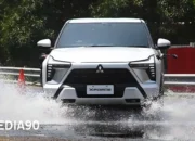 Trek Basah: Dampak Signifikan Handling dengan Mode Wet di Mitsubishi XForce