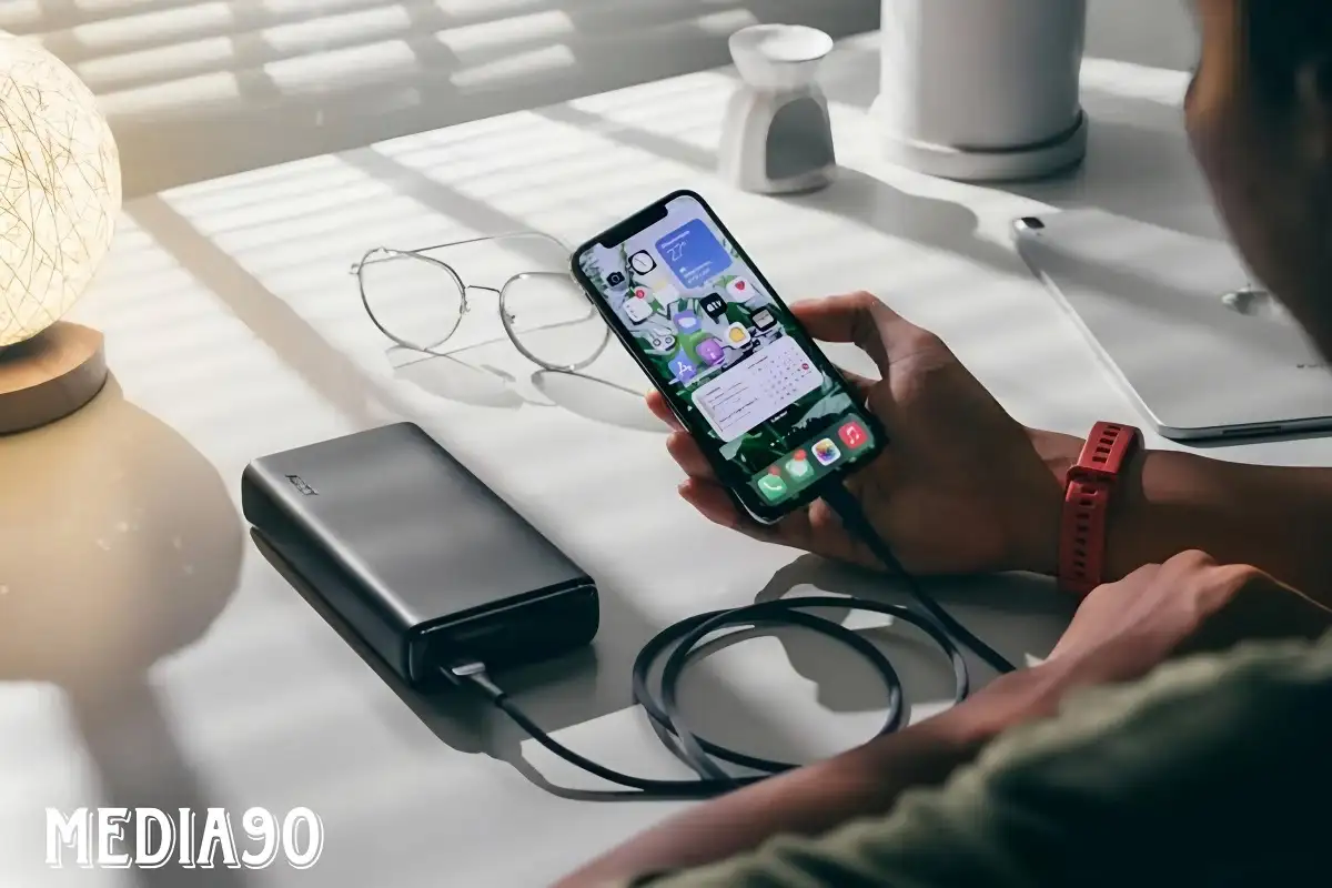 Begini penjelasan cara kerja perangkat pengisian daya pass-through menggunakan power bank