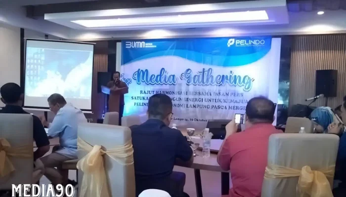 PT Pelindo: Dalam Dua Tahun Menuju Operator Pelabuhan Peti Kemas Terbesar ke Delapan Dunia
