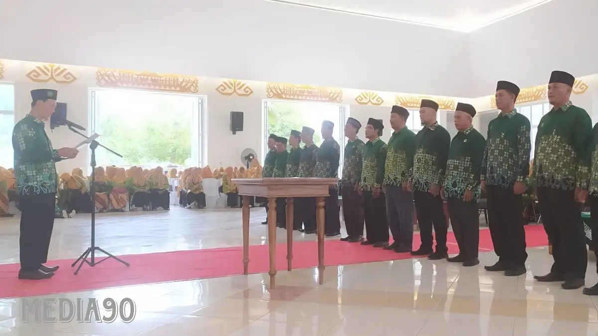 Hasil Masa Kerja Muktamar 48, 15 Pimpinan Cabang Muhammadiyah dan Aisyiyah Tulang Bawang Resmi Dikukuhkan