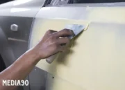 Tips Terhindar dari Kesalahan Saat Menggunakan Dempul untuk Memperbaiki Pintu Mobil