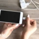Kebiasaan mengisi daya smartphone ini dapat meningkatkan daya tahan baterai