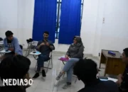 Mahasiswa Internasional di IIB Darmajaya Mengucapkan Salam Hangat kepada Mahasiswa Teknik Informatika dalam Kelas Bahasa Inggris