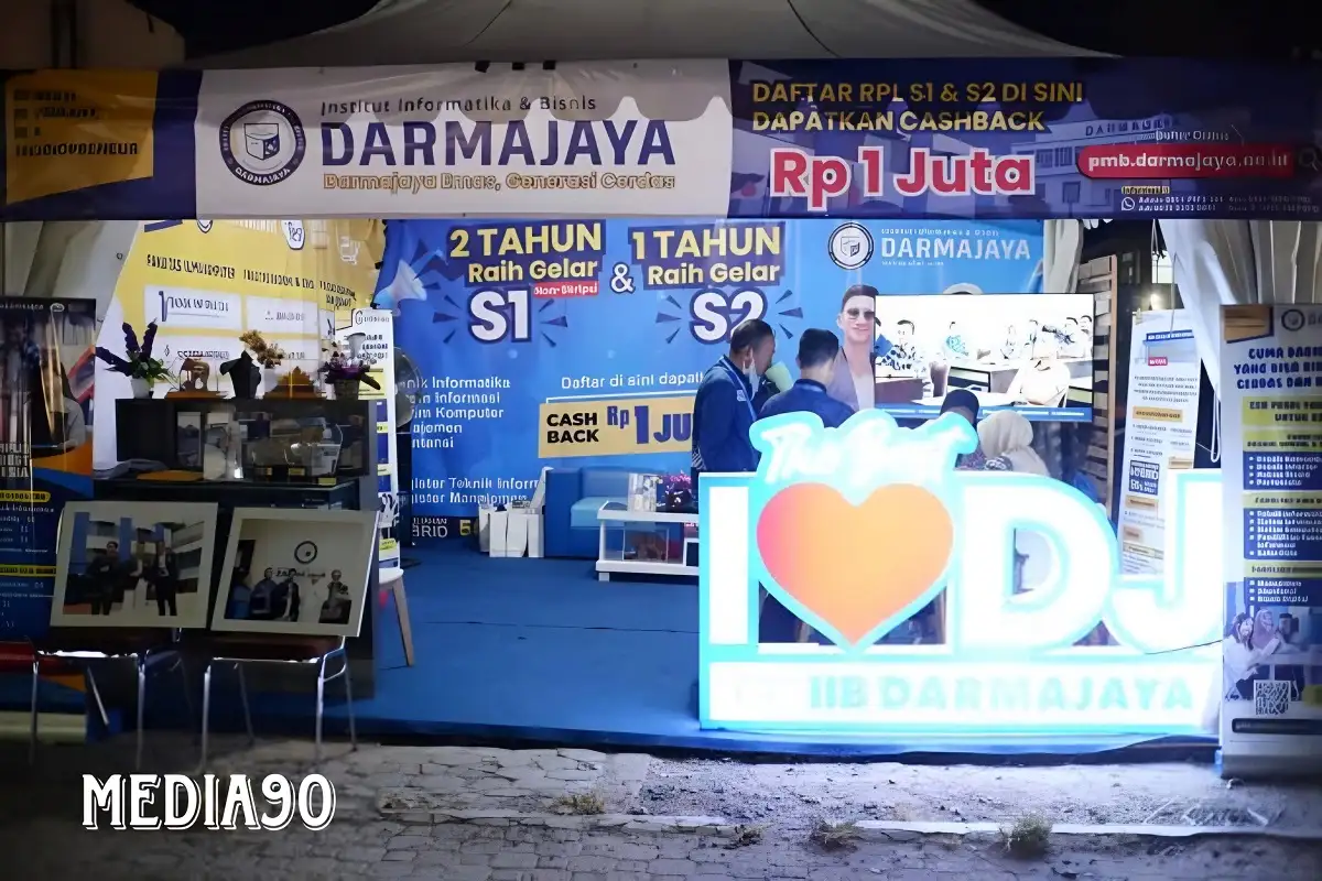 Mau Kenalan Mahasiswa Asing IIB Darmajaya! Yuuk Kunjungi Standnya di PRL 2023