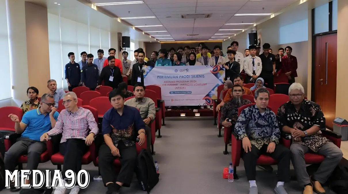 Bangun Sinergi di Tingkat Nasional, Prodi Teknologi Rekayasa Internet Polinela, UGM, dan PENS Galang Strategi Bersama
