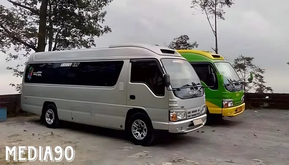 Buat Warga Bekasi Yang Mau Sewa Mobil Elf, Ini Kisaran Harga Terbarunya