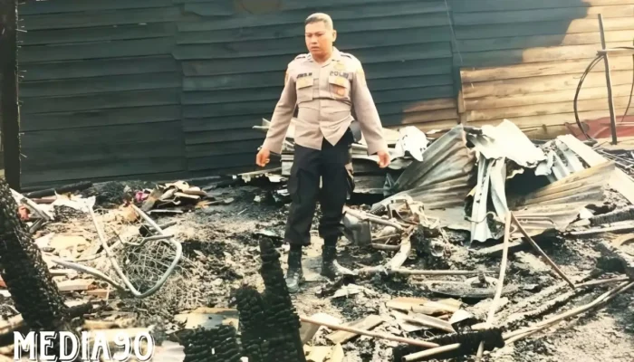 Kejadian Misterius di Pekon Sri Kuncoro Semaka Tanggamus: Api Melahap Rumah, Diperkirakan Korsleting Listrik, Kerugian Capai Rp100 Juta