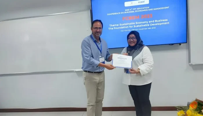 Keunggulan Dosen Prodi Akuntansi Darmajaya dengan Best Paper di International Conference Vietnam