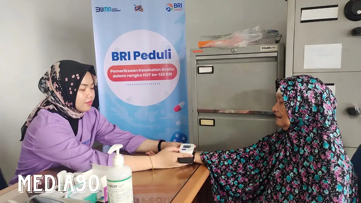 HUT ke-128, BRI Branch Office Telukbetung Gelar Pemeriksaan Kesehatan Gratis ke Masyarakat