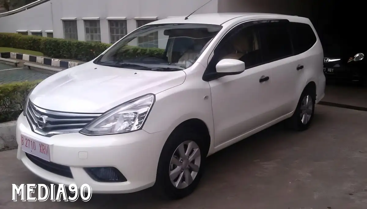 Hal Yang Harus Dipertimbangkan Sebelum Beli Nissan Grand Livina Tahun 2015