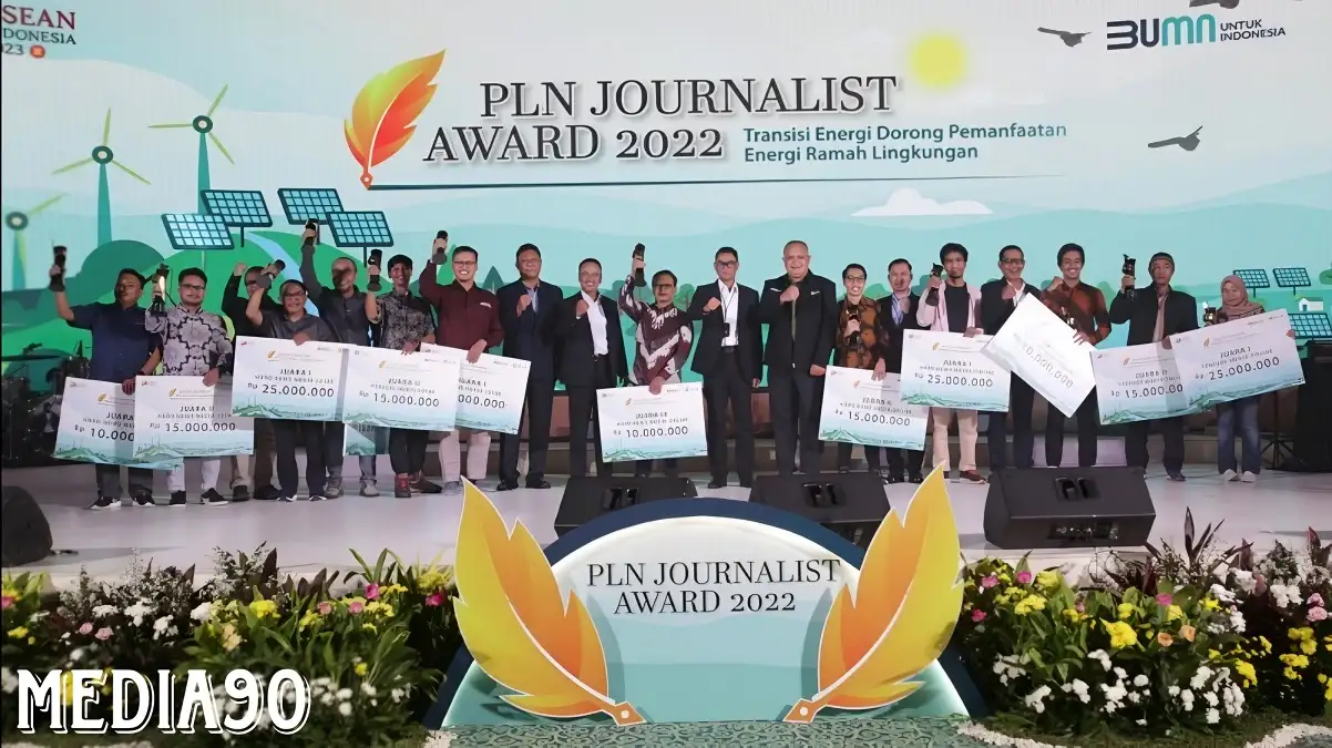 Kulik Transisi Energi Sudut Pandang Jurnalis, PLN Kembali Helat Journalist Award 2023