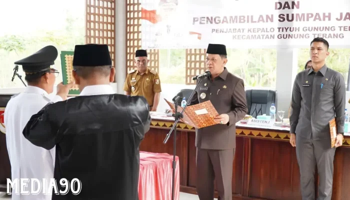 Penunjukan Pejabat Sementara Kepala Desa Gunung Terang: Komitmen Pj Bupati M. Firsada dalam Membangun Kemajuan Tiyuh di Tulangbawang Barat