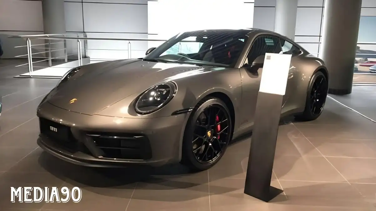 MUF Tawarkan Kredit Mobil Porsche Bisa Lebih Mudah