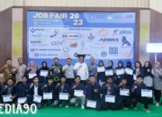Penghargaan Prestisius bagi Mahasiswa Polinela: Sertifikat ETC dari PT CPI Feedmill Lampung Diterima dengan Bangga