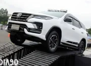 Tawaran Menarik untuk Sewa Mobil Toyota Fortuner! Cek Daftar Harga Terkini di Sini