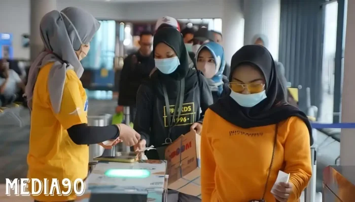 Suasana Natal dan Tahun Baru: ASDP Terapkan Aturan Baru untuk Pembelian Tiket Ferry ke Pelabuhan Bakauheni dan Merak, Simak Batas Jaraknya!