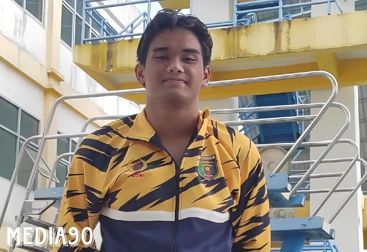 Perenang Lampung Asal Universitas Teknokrat Akbar Wendi Sulistyo Raih Emas di Porwil Sumatera 2023