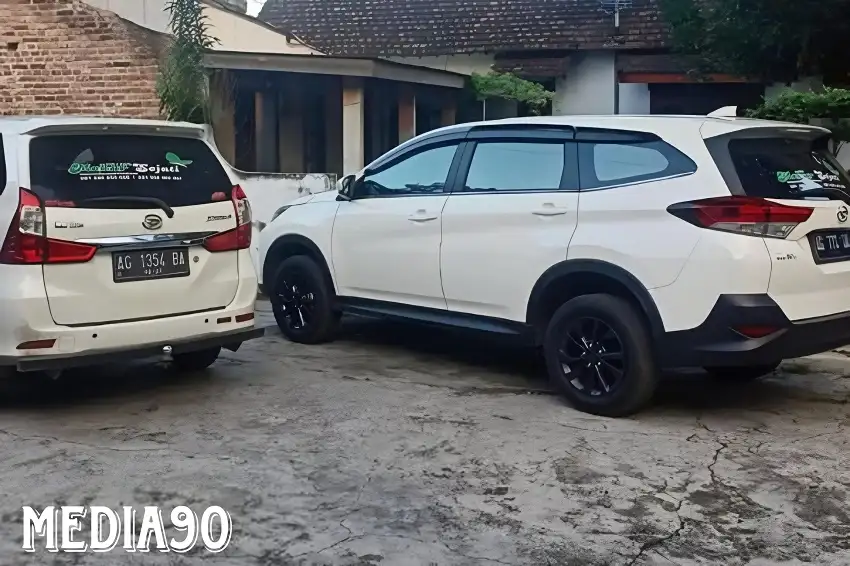 Rekomendasi Travel Kediri Surabaya: Penjadwalan, Harga, dan Fasilitas Travel 2 Rekomendasi Travel Kediri Surabaya