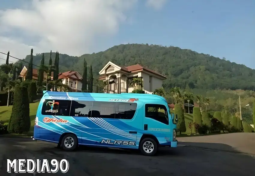 Rekomendasi Travel Surabaya Lamongan: Penjadwalan, Harga, dan Fasilitas Travel 2 Rekomendasi Travel Surabaya Lamongan