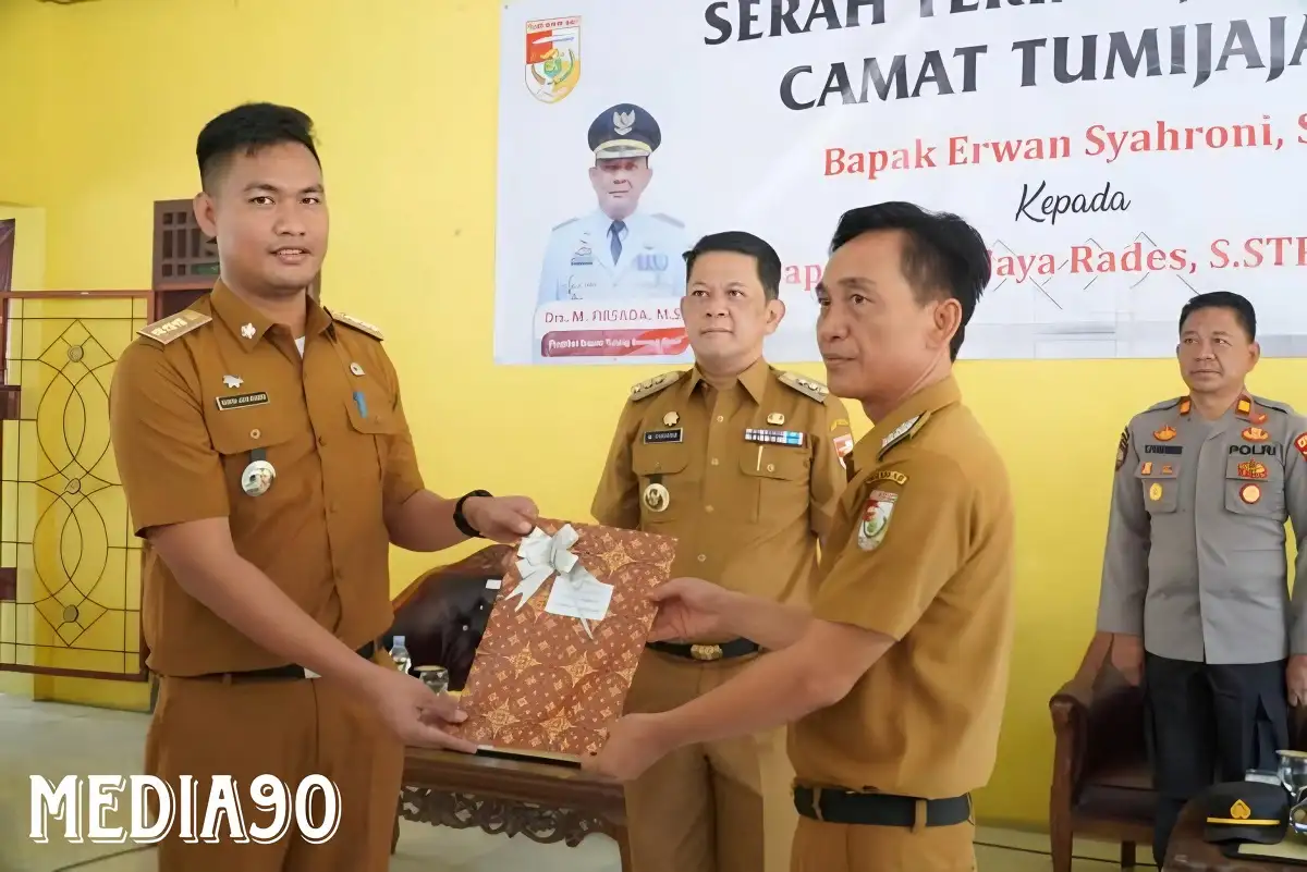 Sertijab Camat Pagar Dewa dan Tumijajar, Pj Bupati Tulangbawang Barat Segera Awasi Program Pembangunan